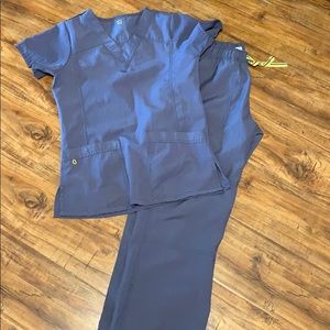 Wink Four Stretch Scrub Set